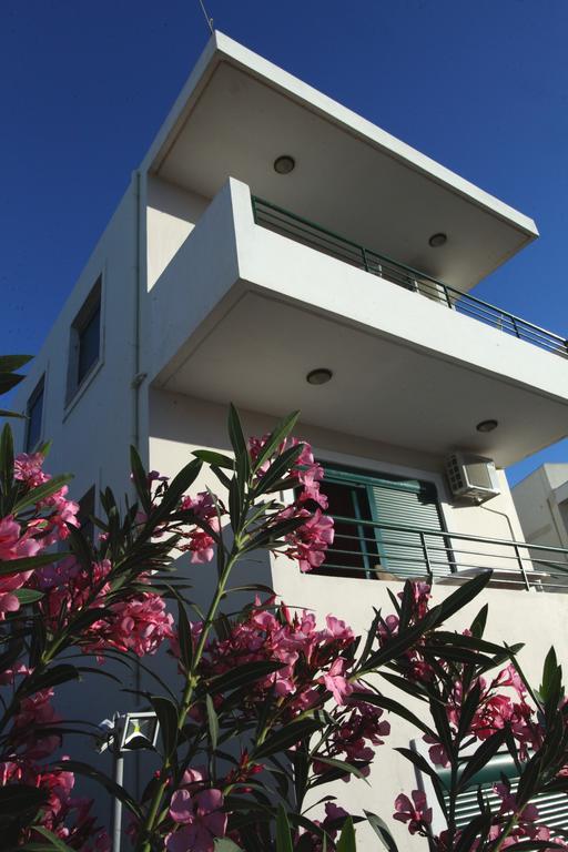 Cretan Dream Apartments レティムノ エクステリア 写真