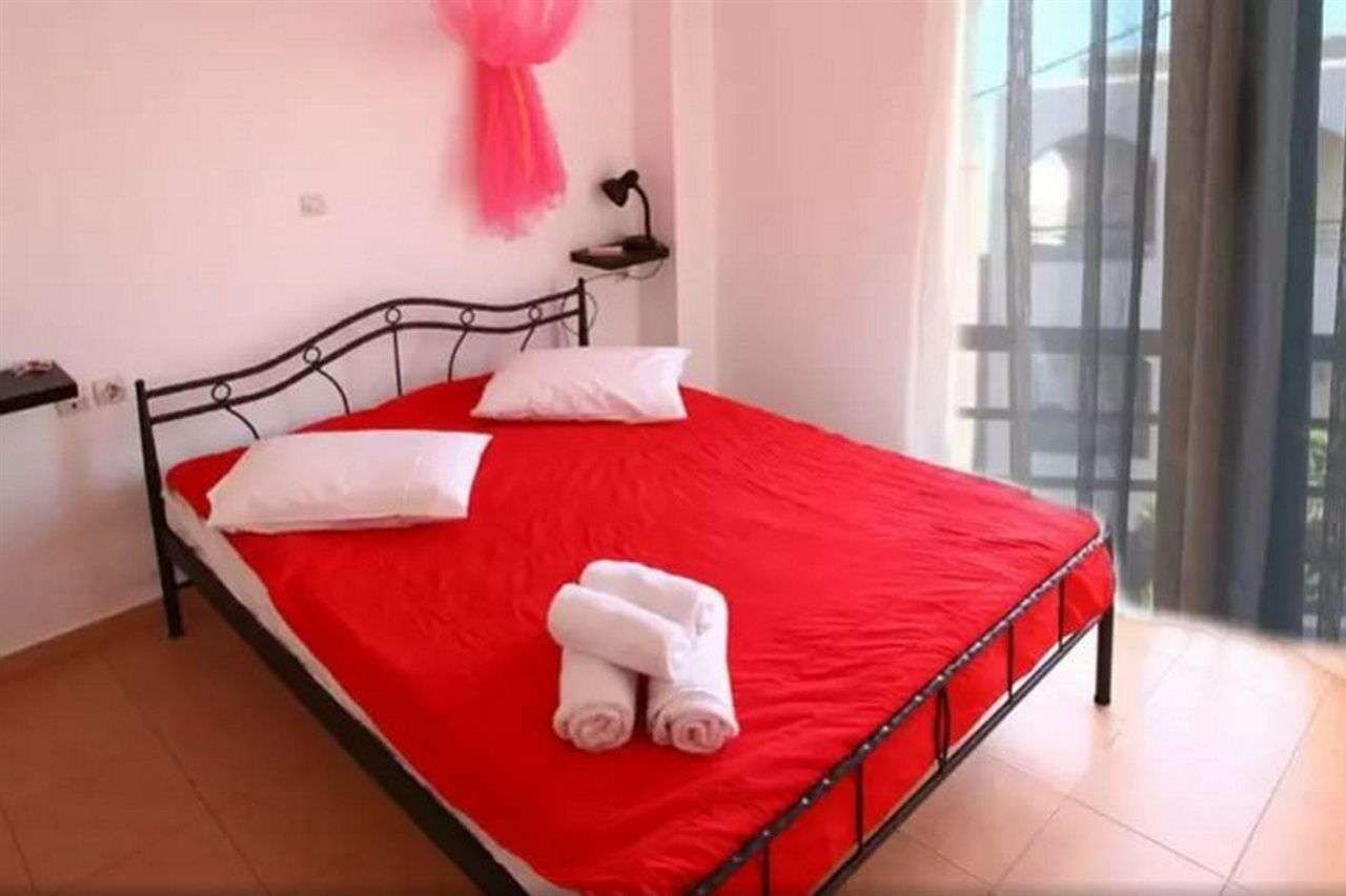 Cretan Dream Apartments レティムノ エクステリア 写真
